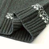 Elegancki Sweter Robiony na Drutach