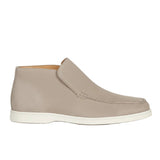 Męskie Zamszowe Mokasyny – Slip-On Chukka Styl, Płaska Pięta – Greige
