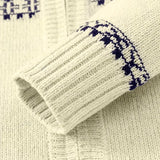 Elegancki Sweter Robiony na Drutach